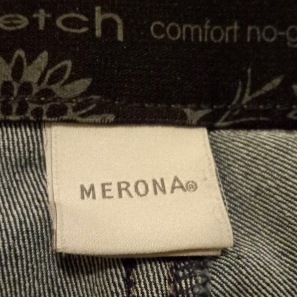 Womans Merona denim Plus Size Jeans size 22 X 31 wide Leg - Picture 2 of 4